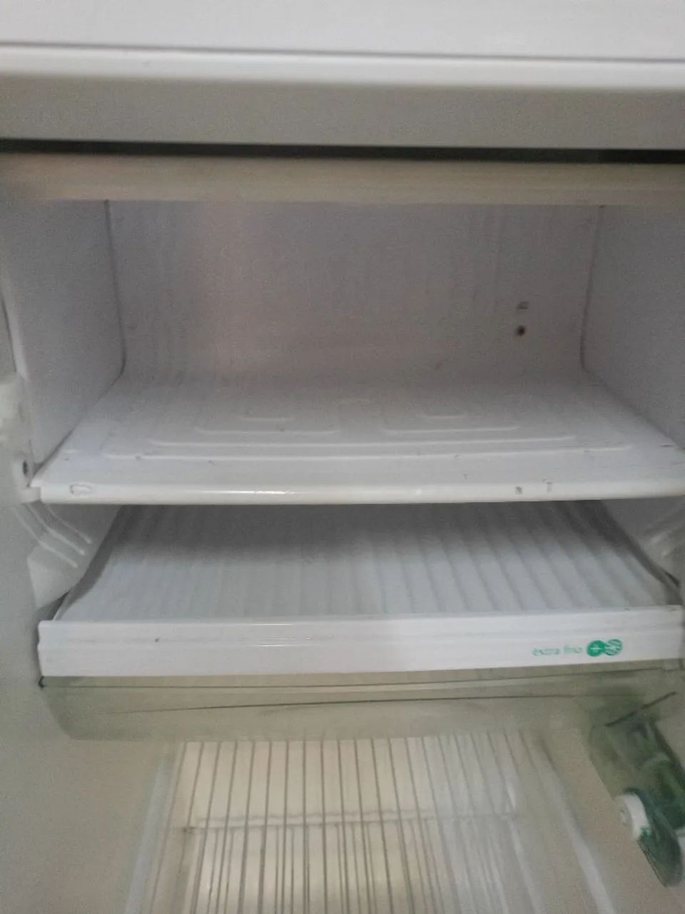 Geladeira cônsul 110v  funcionando perfeitamente entrega a combinar  - Foto 5