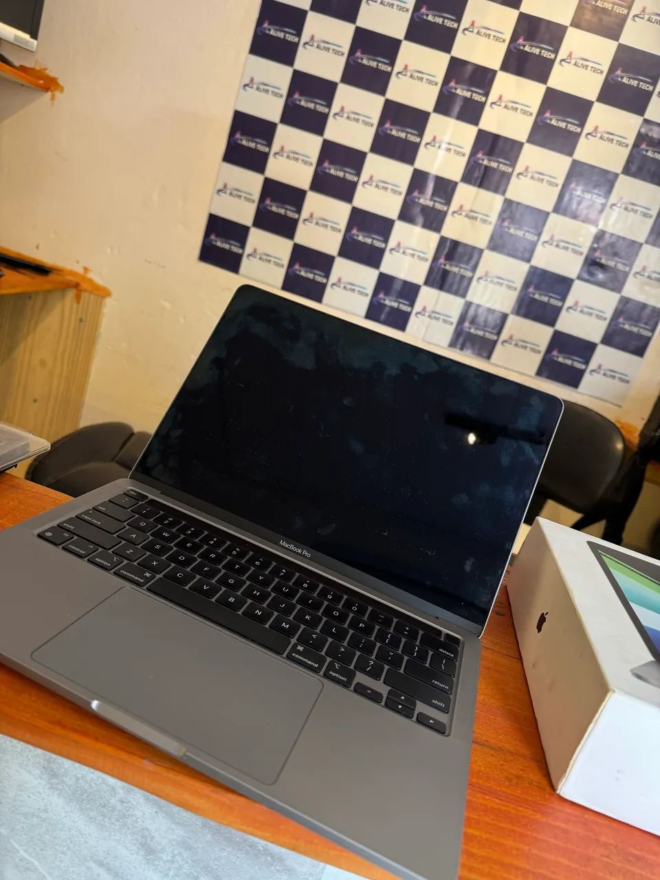 MacBook Pro completo todo original  - Foto 4