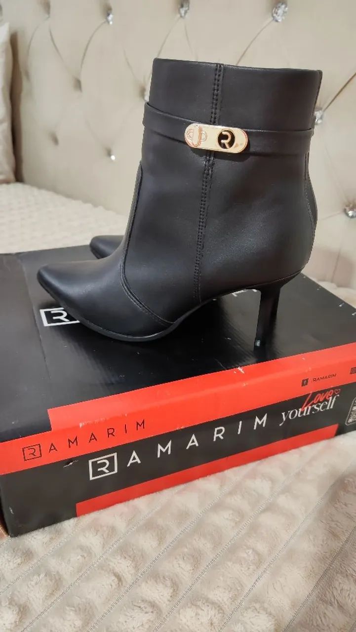 Bota Ramarim 36 semi nova 