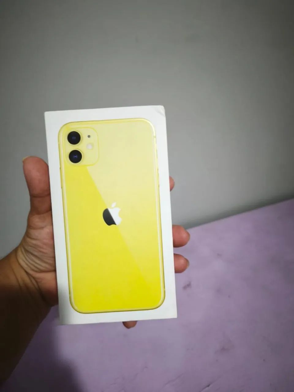 iPhone 11 semi novo  - Foto 5