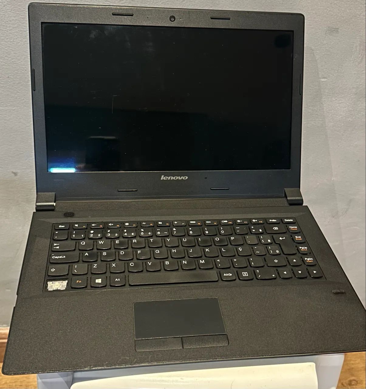 Notebook Lenovo - Retirar peças 