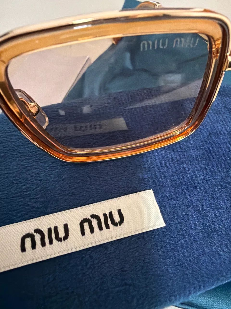 Óculos - marca Miu Miu / Capa, Encarte, Bolsa - Foto 4