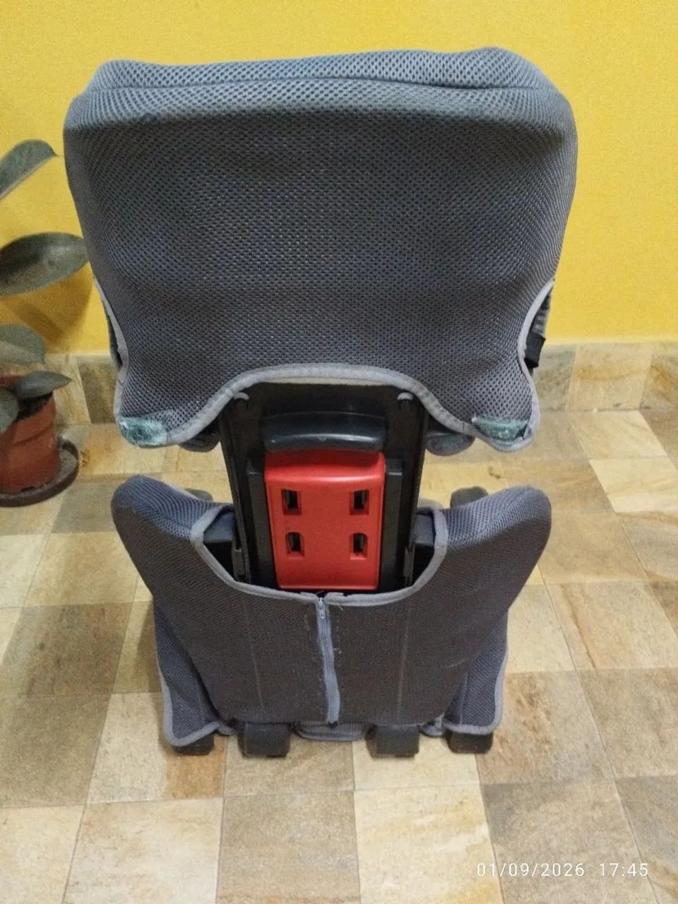 Banco infantil para carro  - Foto 2