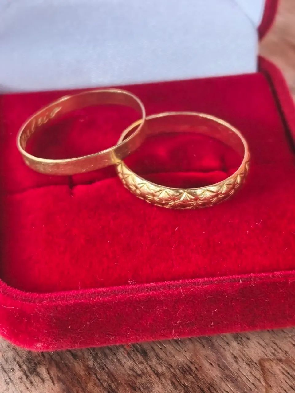 ALIANÇAS DE OURO 18 K 