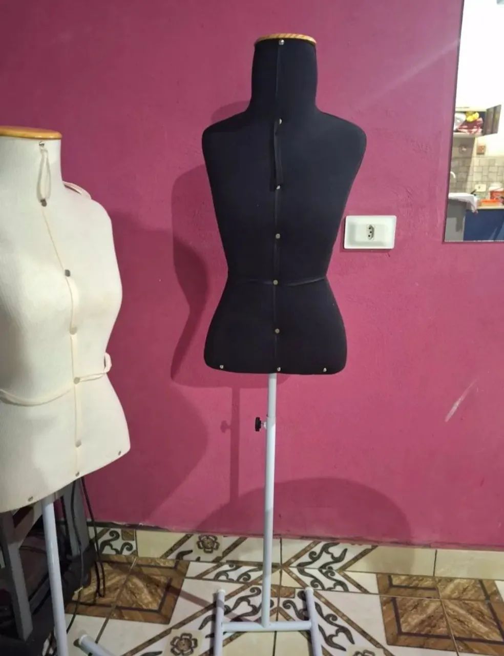 Manequim de costura vitrine - Foto 2