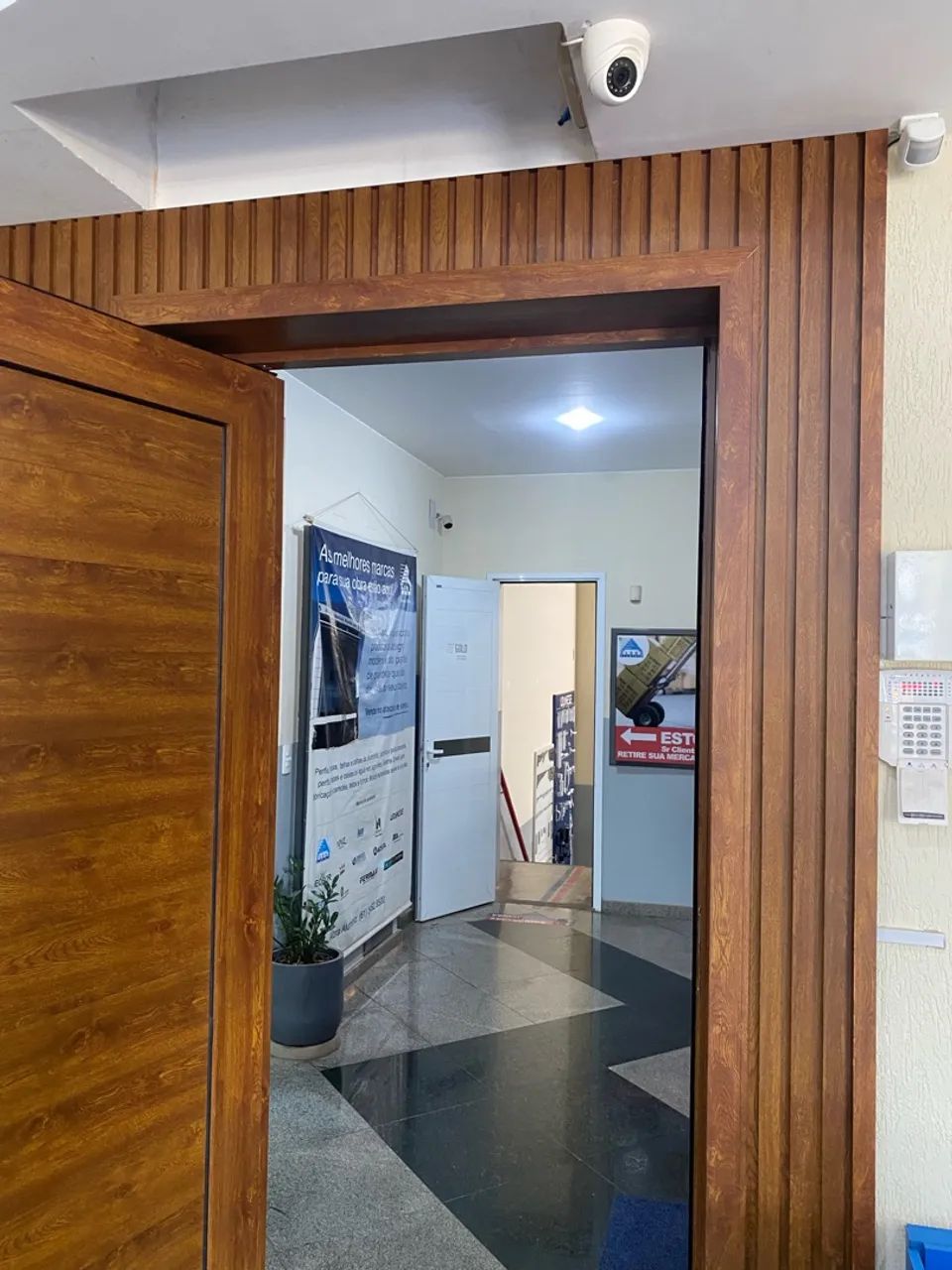 Portas Em ACM e Madeira  - Foto 5
