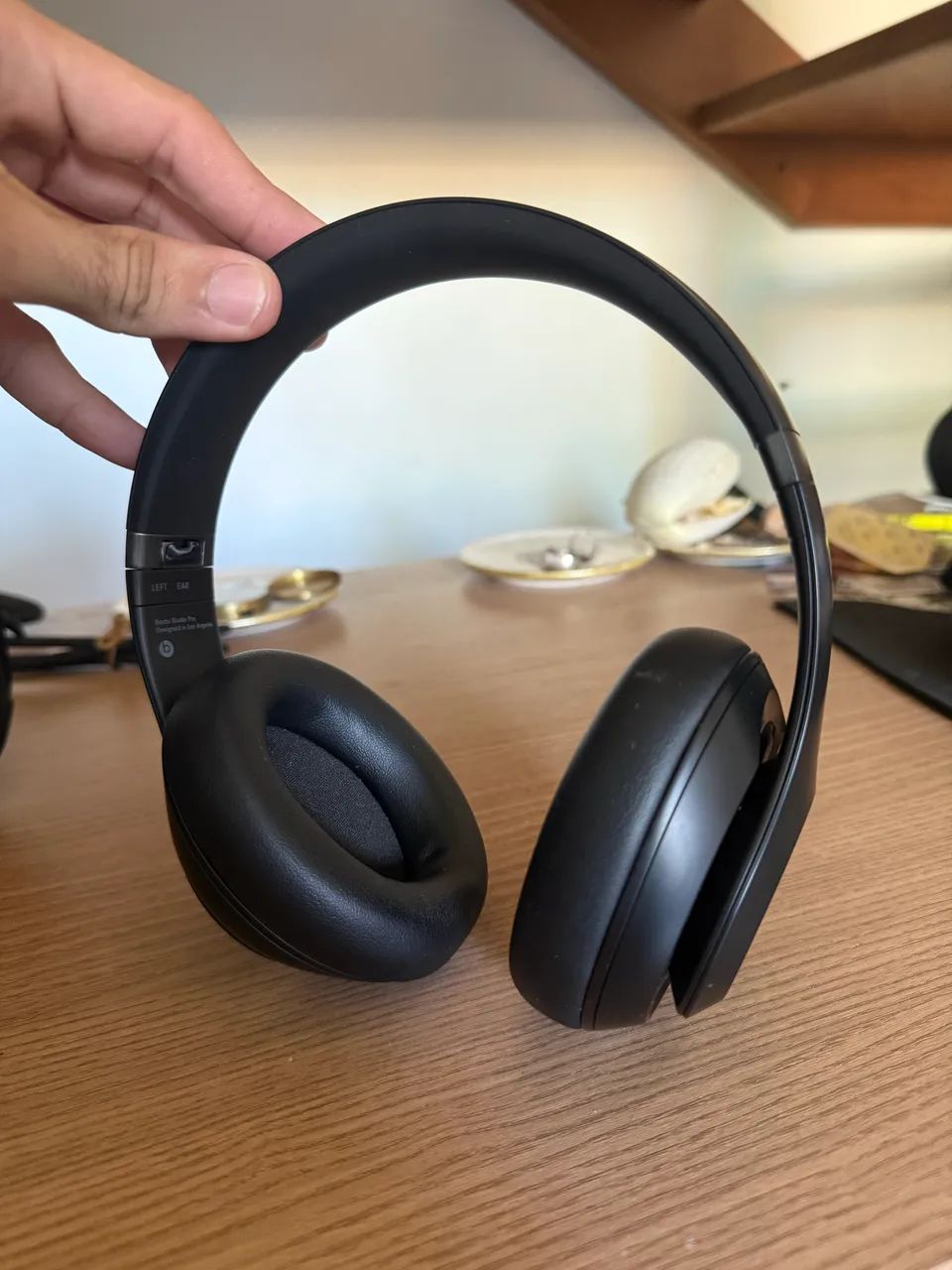 Fone de ouvido - Beats Studio pro - C/ cancelamento de ruído  - Foto 4