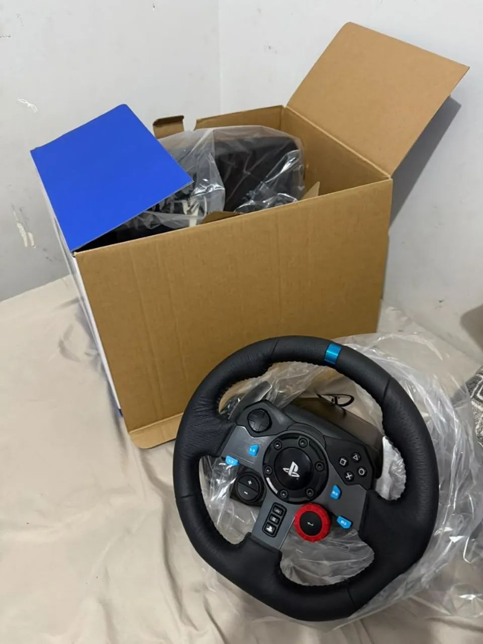 Logitech G29 Novo + Pedaleira | PS4, PS5 e PC - Foto 3