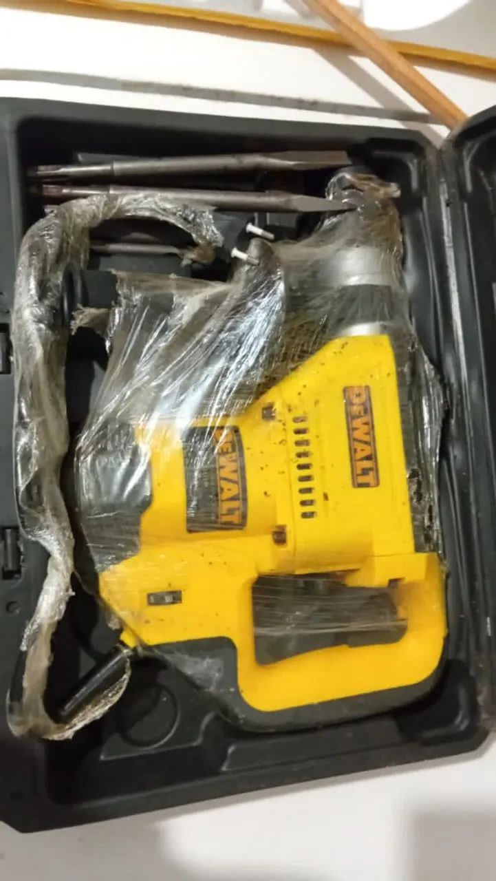 martelete combinado sds 13,3 1.600w dewalt - Foto 3