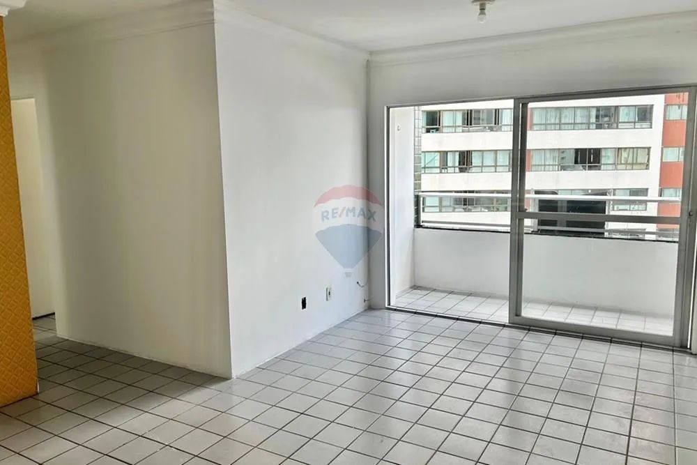 Apartamento à Venda no Rosarinho com 2 quartos, suíte e lazer.