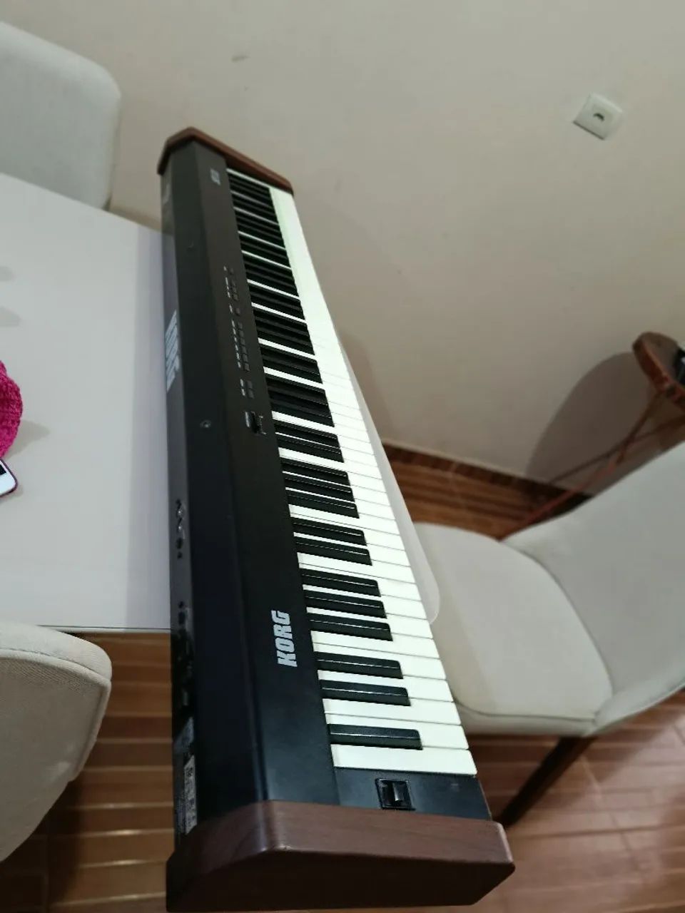 Piano Korg SP 100  - Foto 5