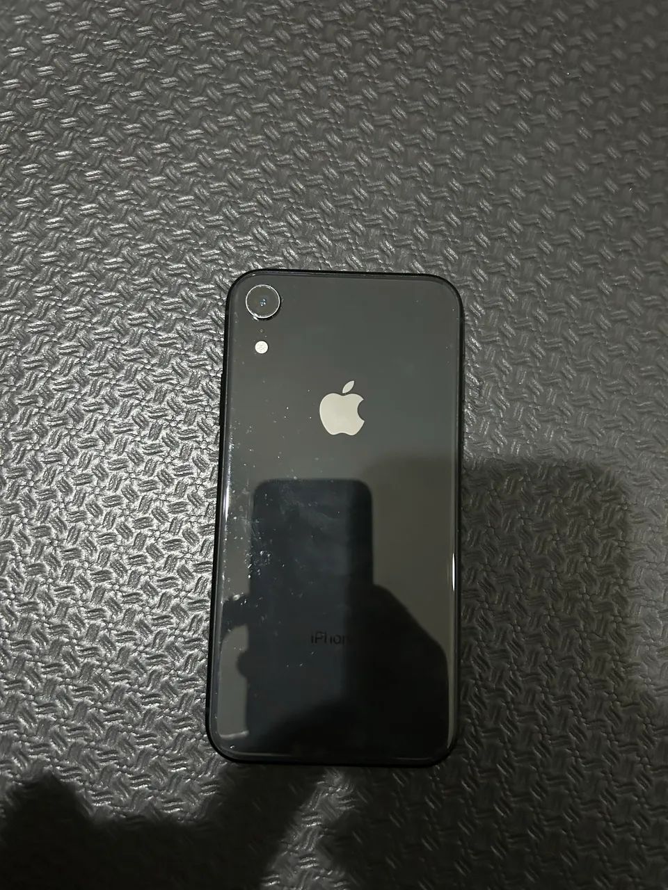 Vendo iPhone XR preto 128 gigas  - Foto 2