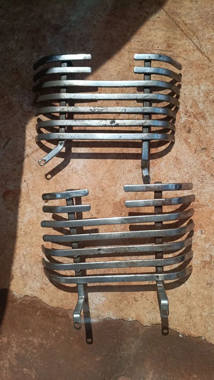 Vende se grade do motor CB 400 