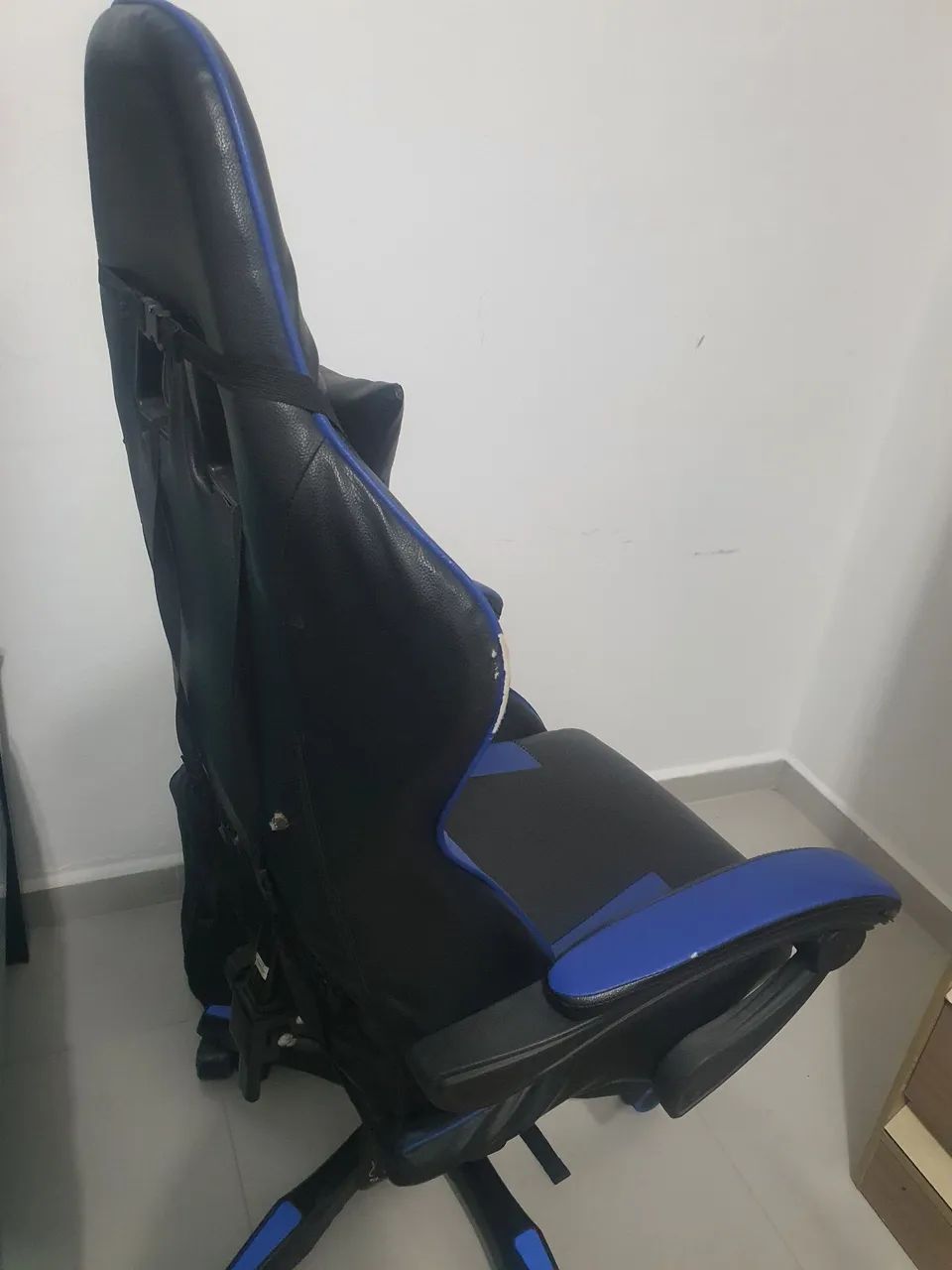 CADEIRA GAMER - DEFEITO NO ENCOSTO - Foto 5