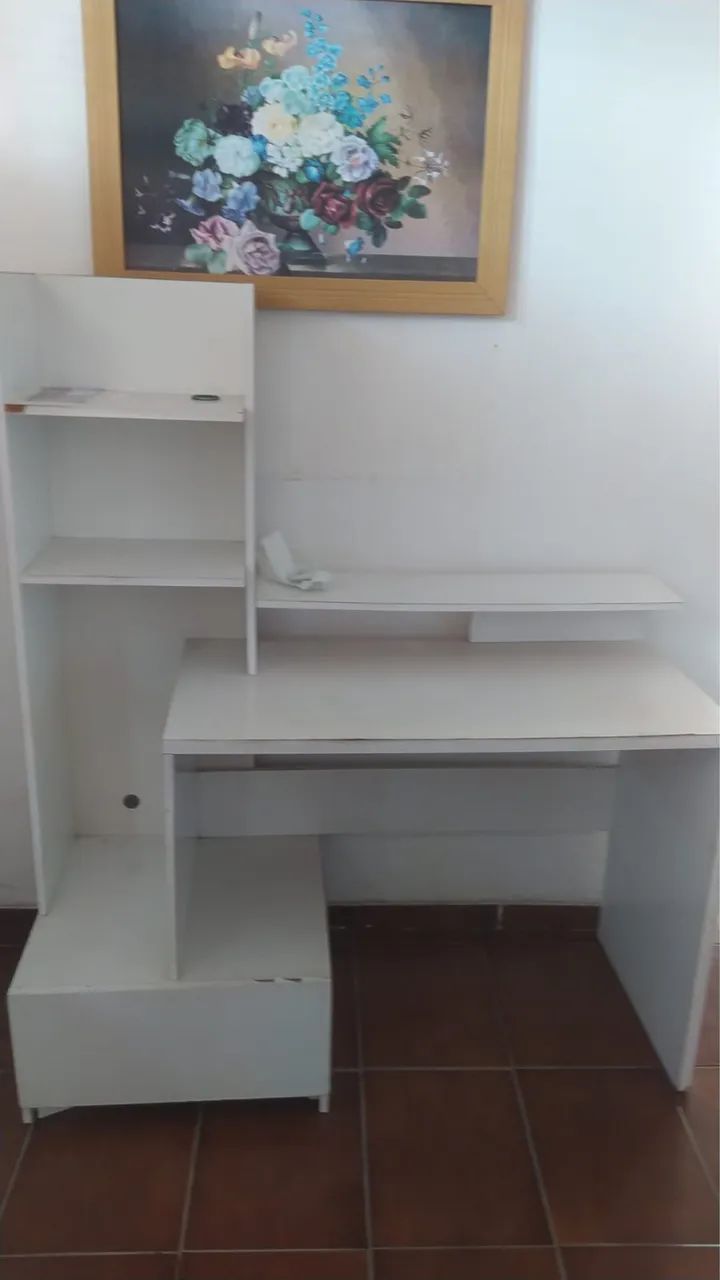 Mesa para pc/escrivaninha
