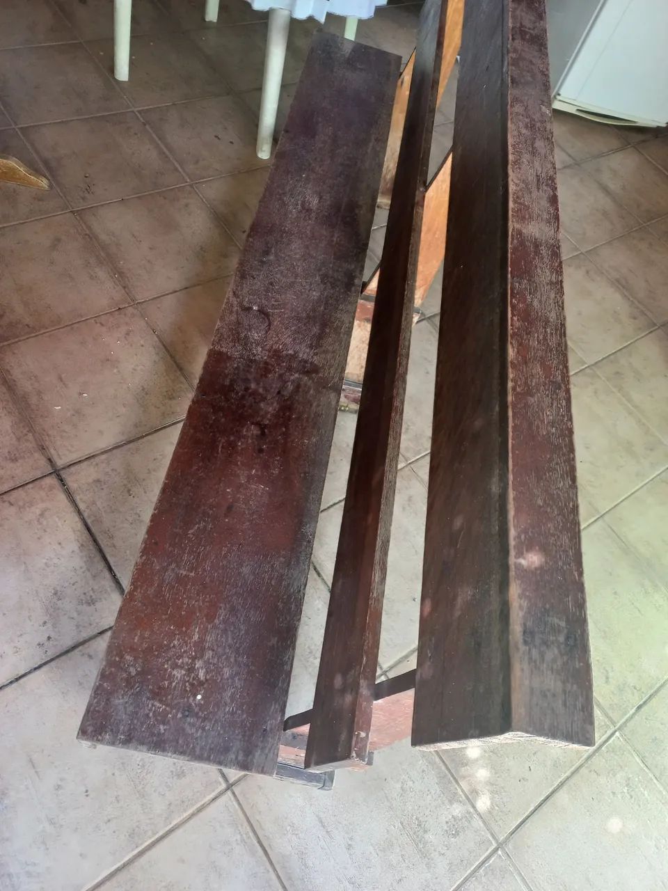 2 Bancos de madeira  - Foto 5