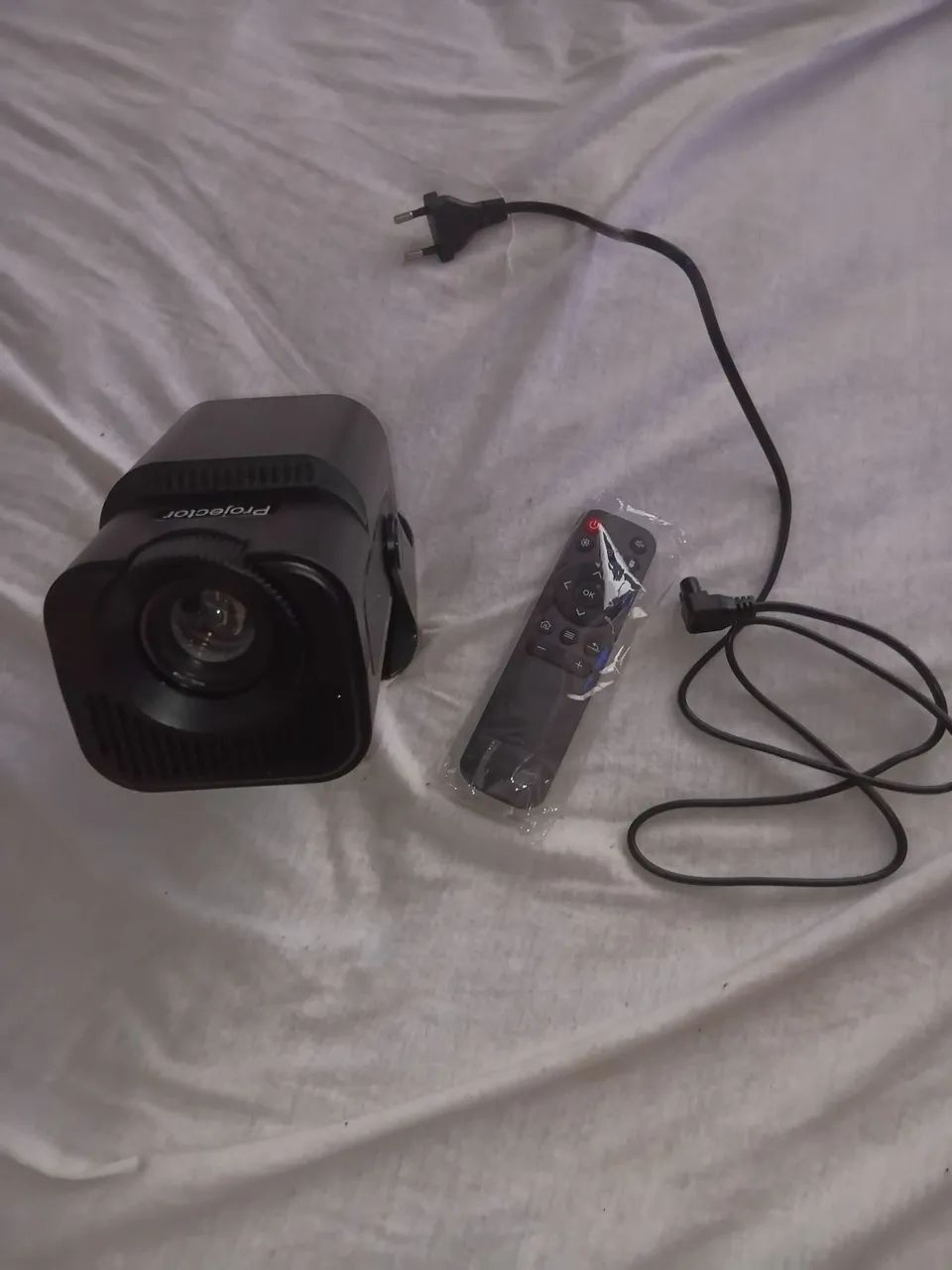 Mini Projetor Bluetooth, Wi-Fi  - Foto 2