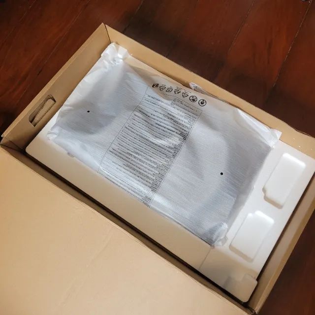  [Oportunidade] Monitor Msi Mag 274UPF E2, 27 pol, 4K, 160hz, 0.5ms (2 meses de uso)  - Foto 5