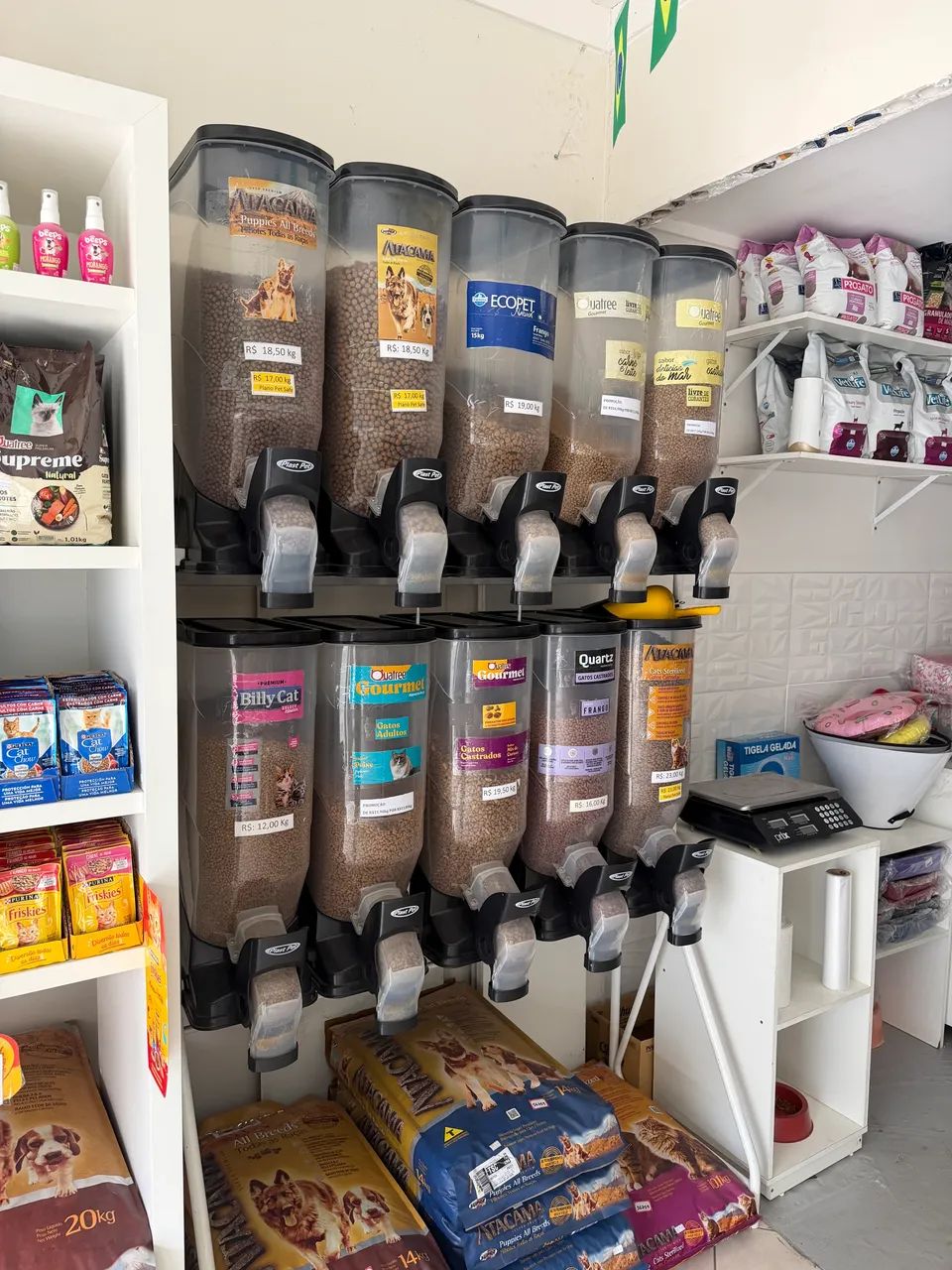 Vendo Dispenser de Ração (graneleiro) - Foto 4