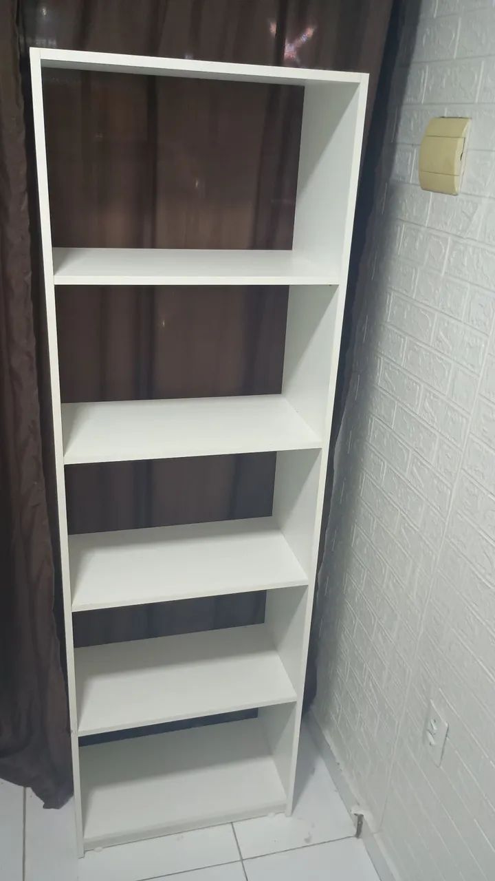 Vendo prateleira bem conservada
