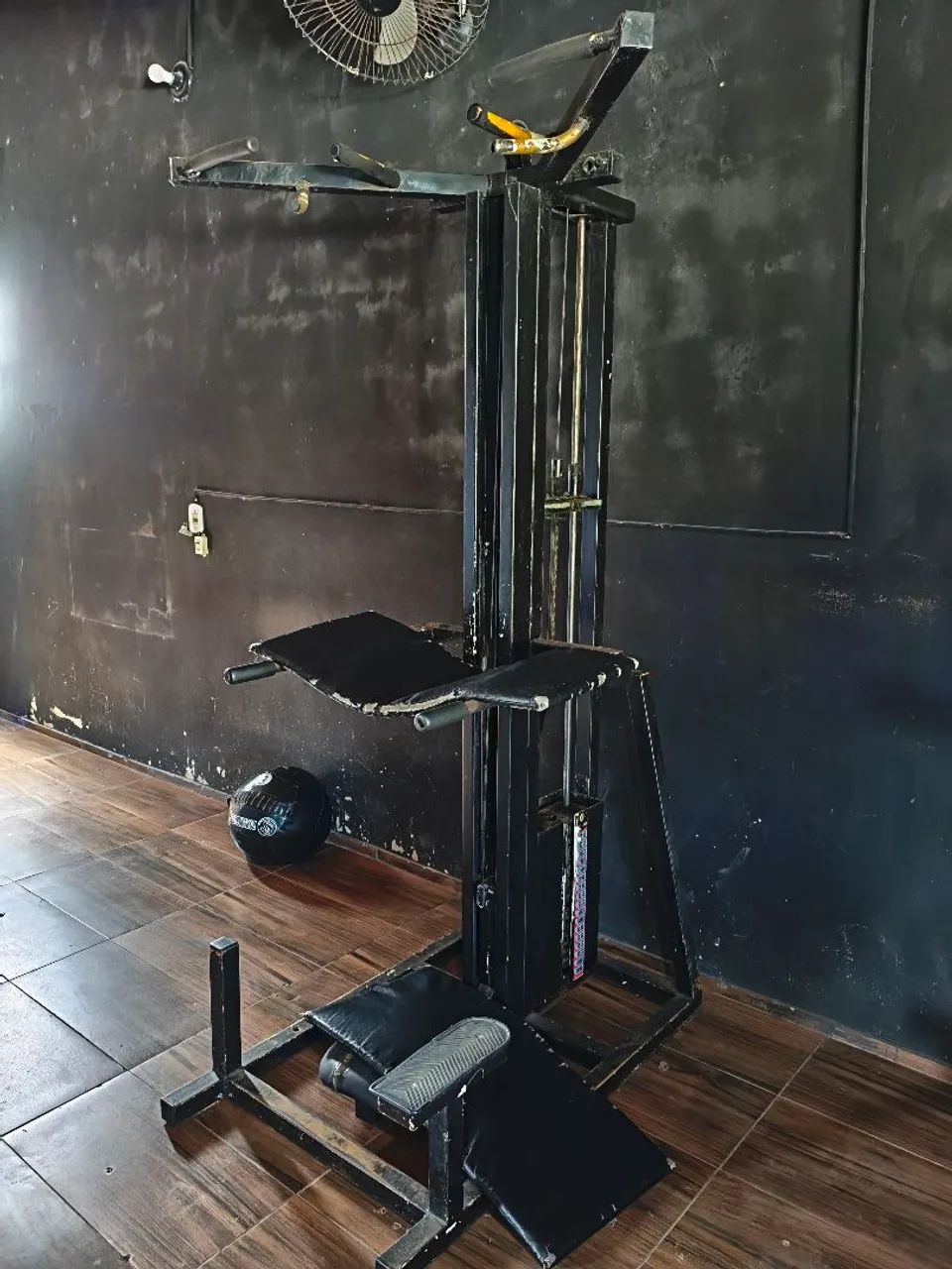 MAQUINÁRIOS EM PERFEITO ESTADO  - Foto 4