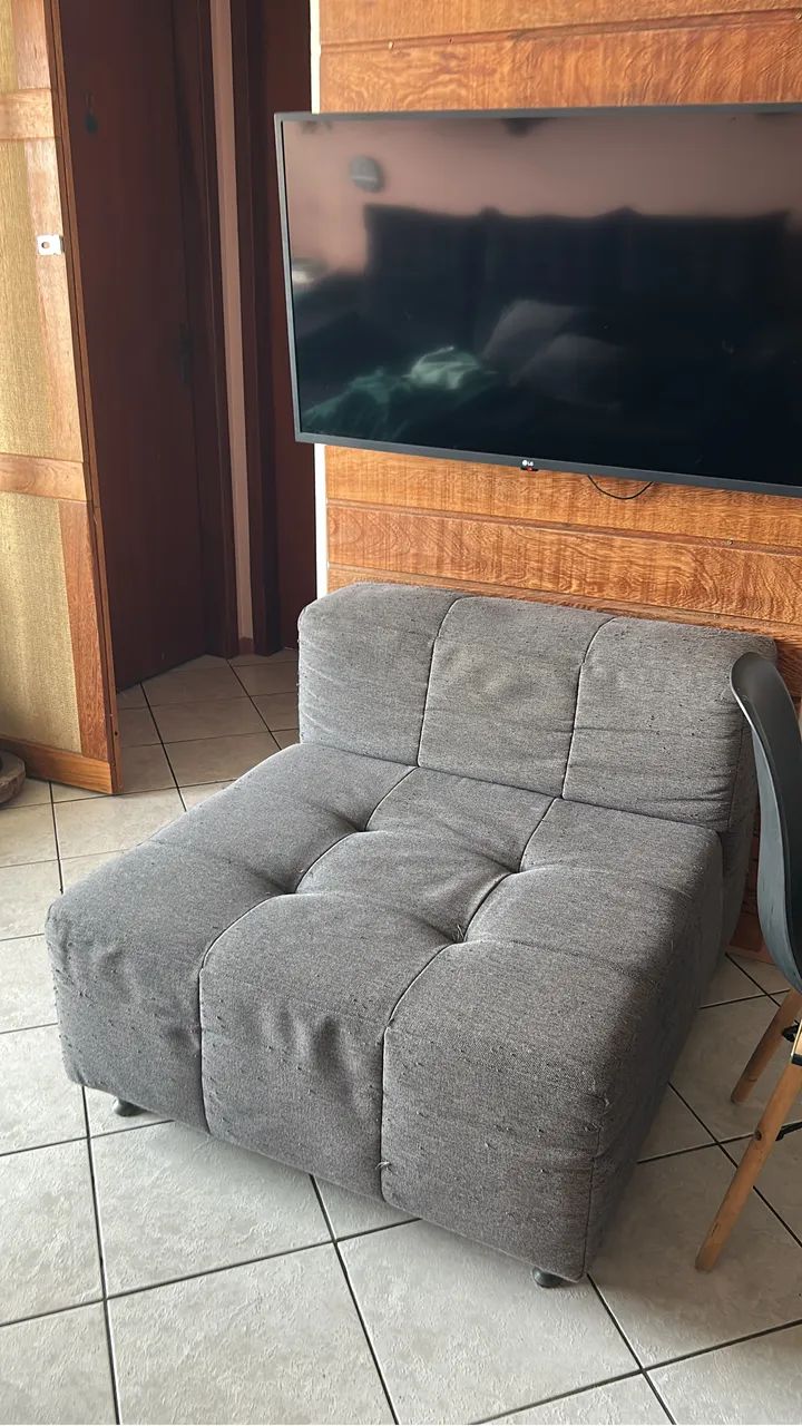 Sofá Tok&Stok Cinza Escuro Modulado (2 Módulos) - Foto 5