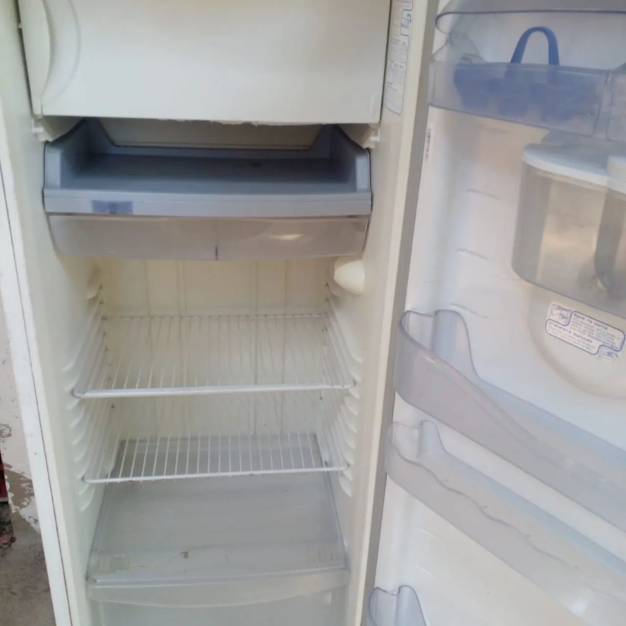 Vens geladeira boa 