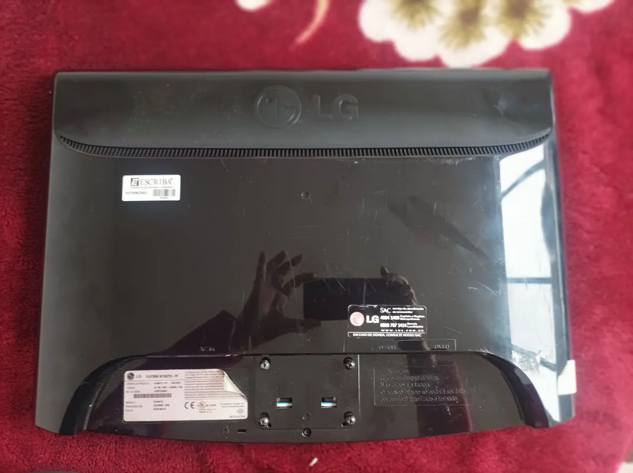 Monitor flaton W1952TQ