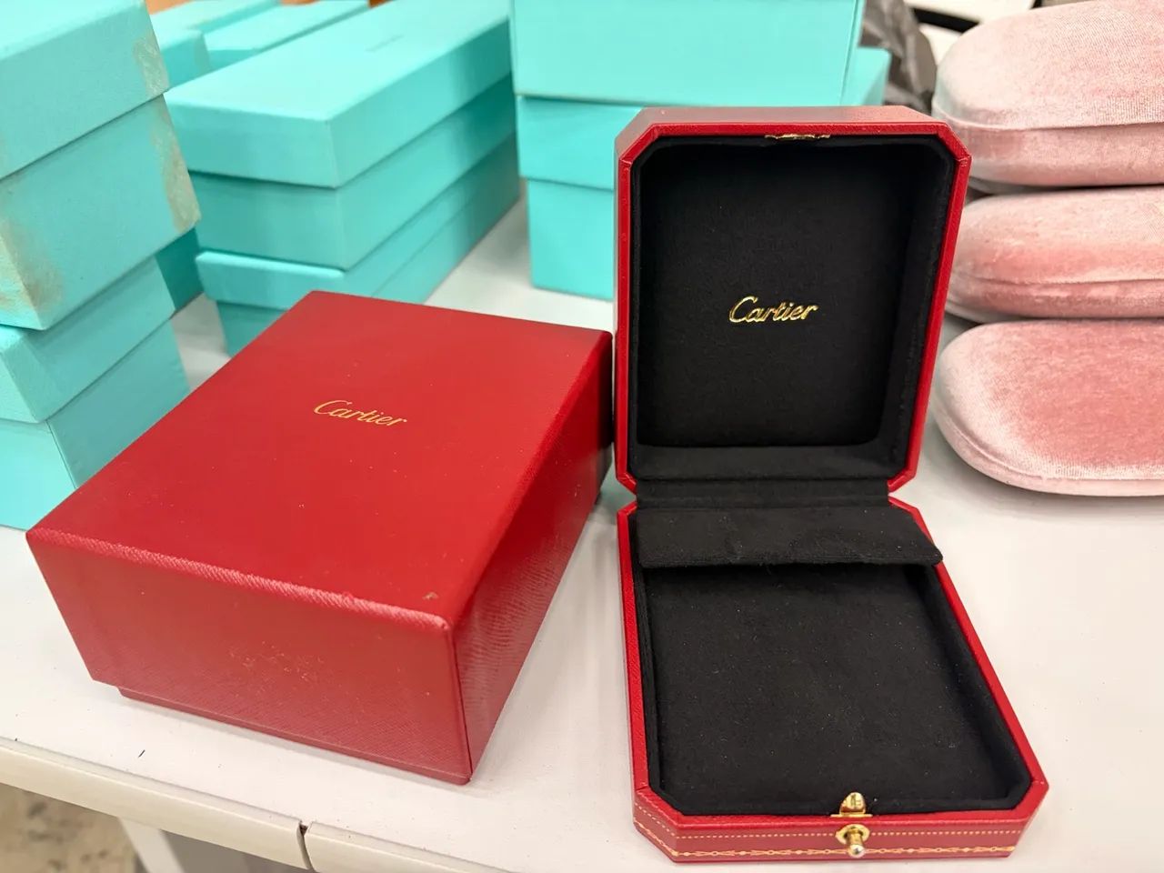 Caixa Cartier para colar