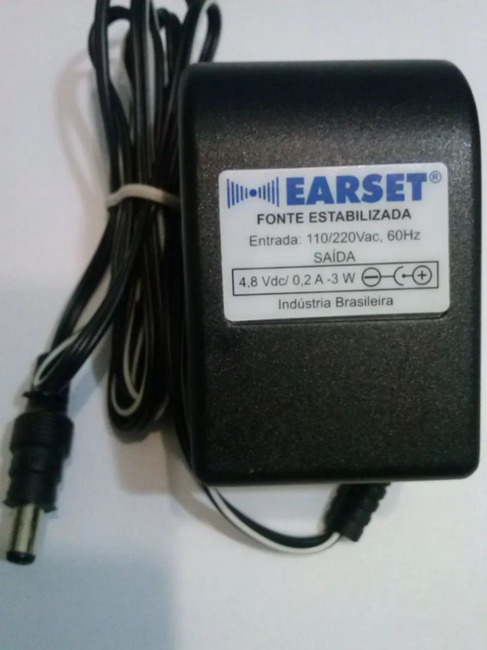 Fonte Estabilizada Earset Conversor Bivolt 4,8vdc 0,2a - Usa (Usado)