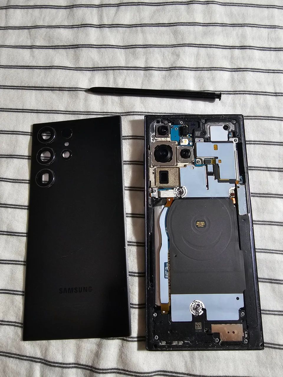 Samsung S23 ultra - retirada de peça - Foto 3