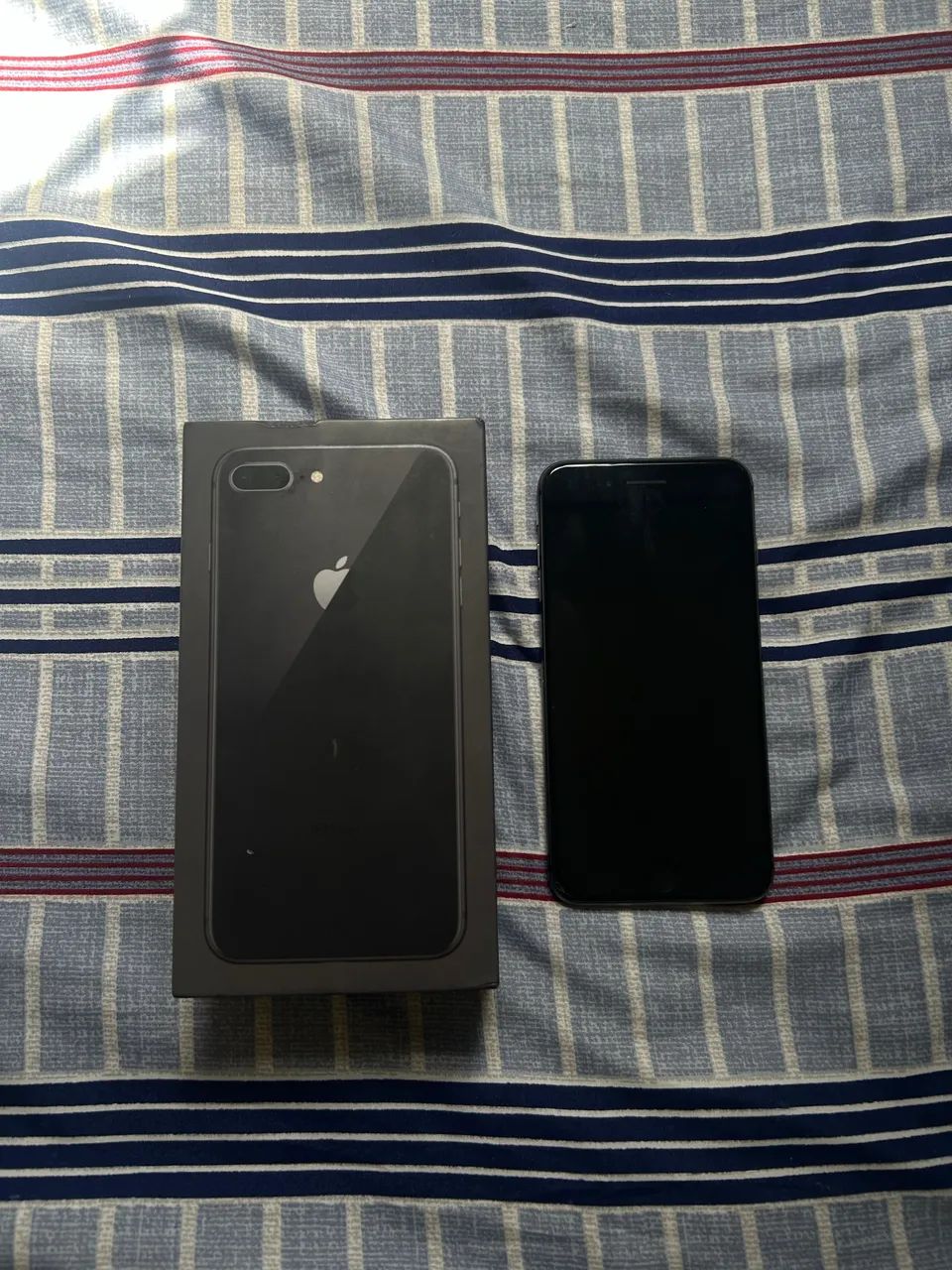 iPhone 8 Plus Novo  - Foto 2