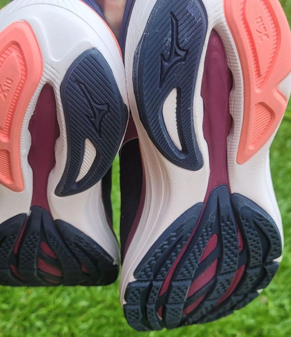 Tênis mizuno original 35 - Foto 3