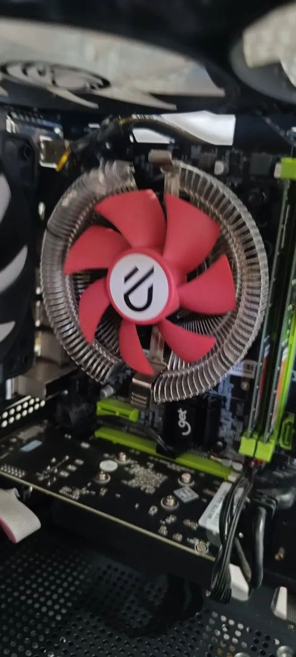 Ryzen 5 2600 6 núcleos e 12 threads mais cooler universal funcionando perfeitamente.  - Foto 4