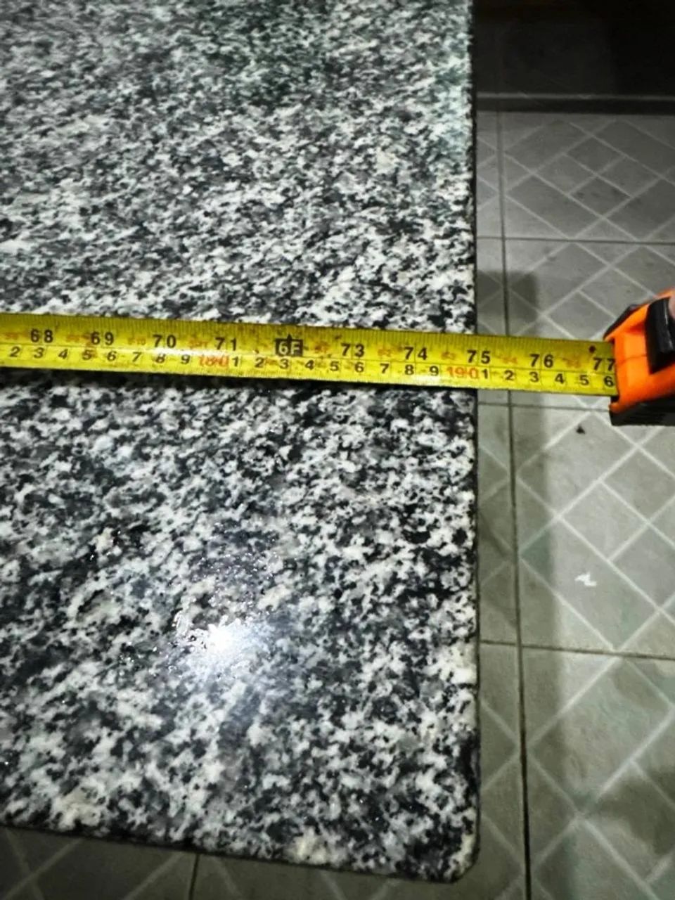 mesa granito65568133891585125