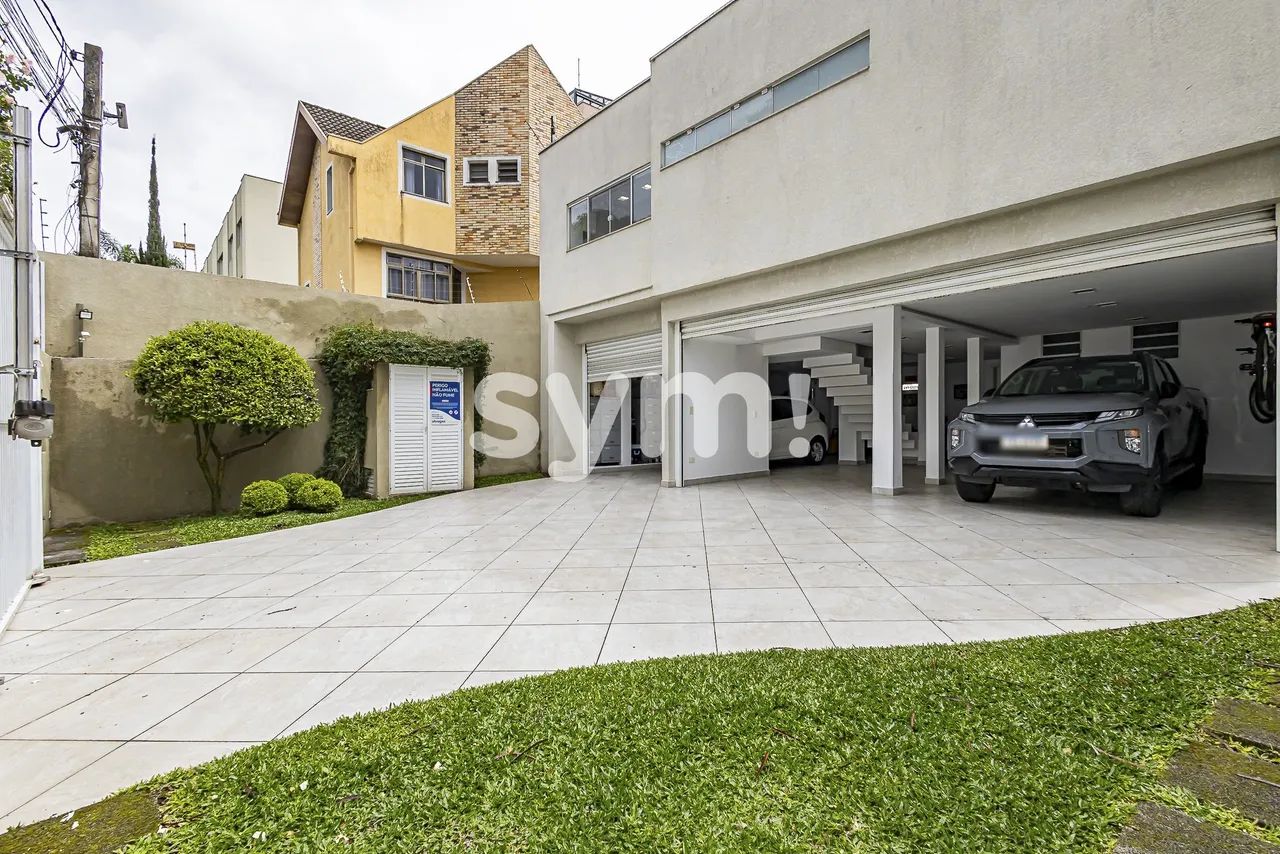 EXCELENTE CASA COM POTENCIAL COMERCIAL- ÁGUA VERDE - Foto 2