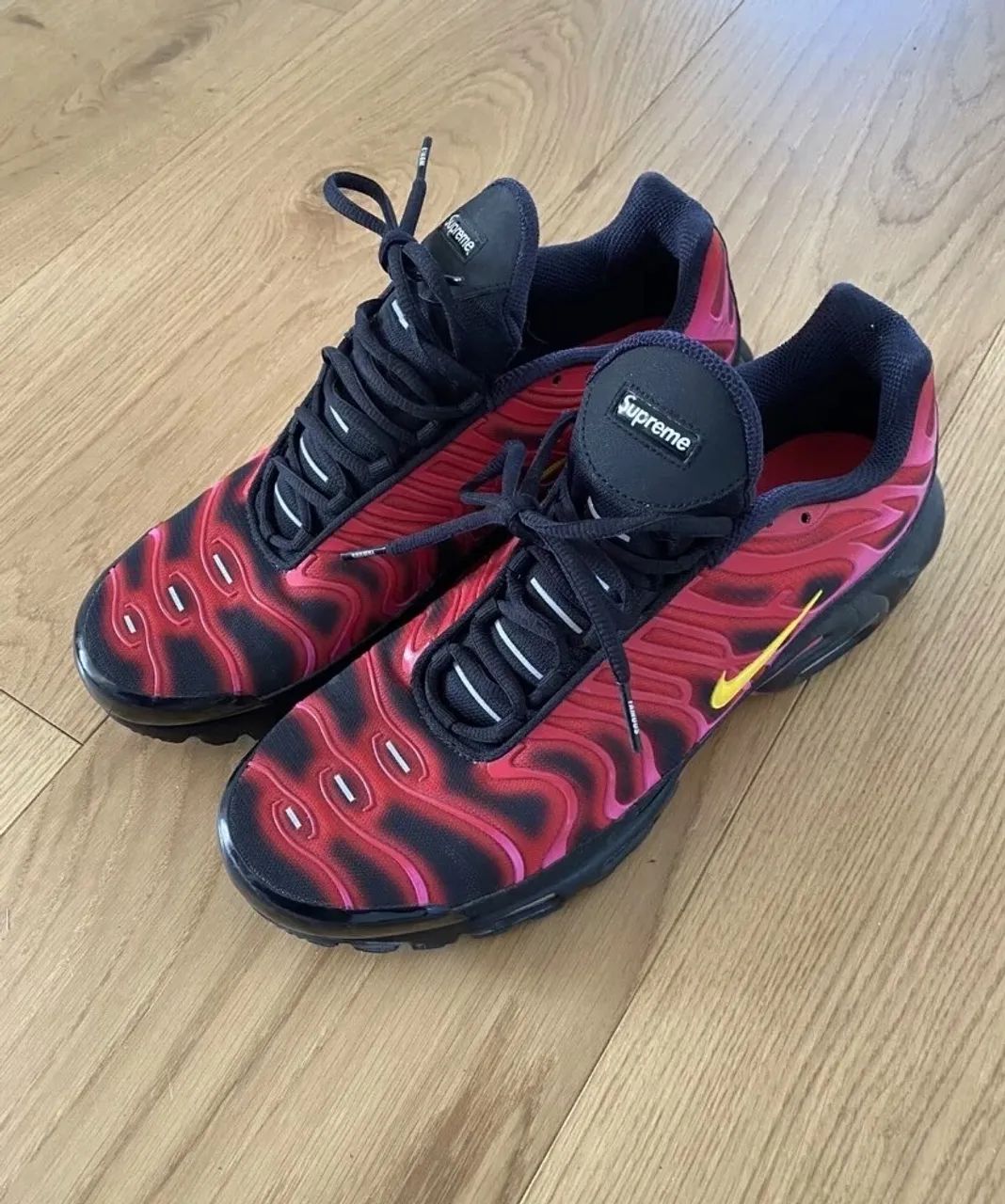 Air max plus x Supreme - Foto 2
