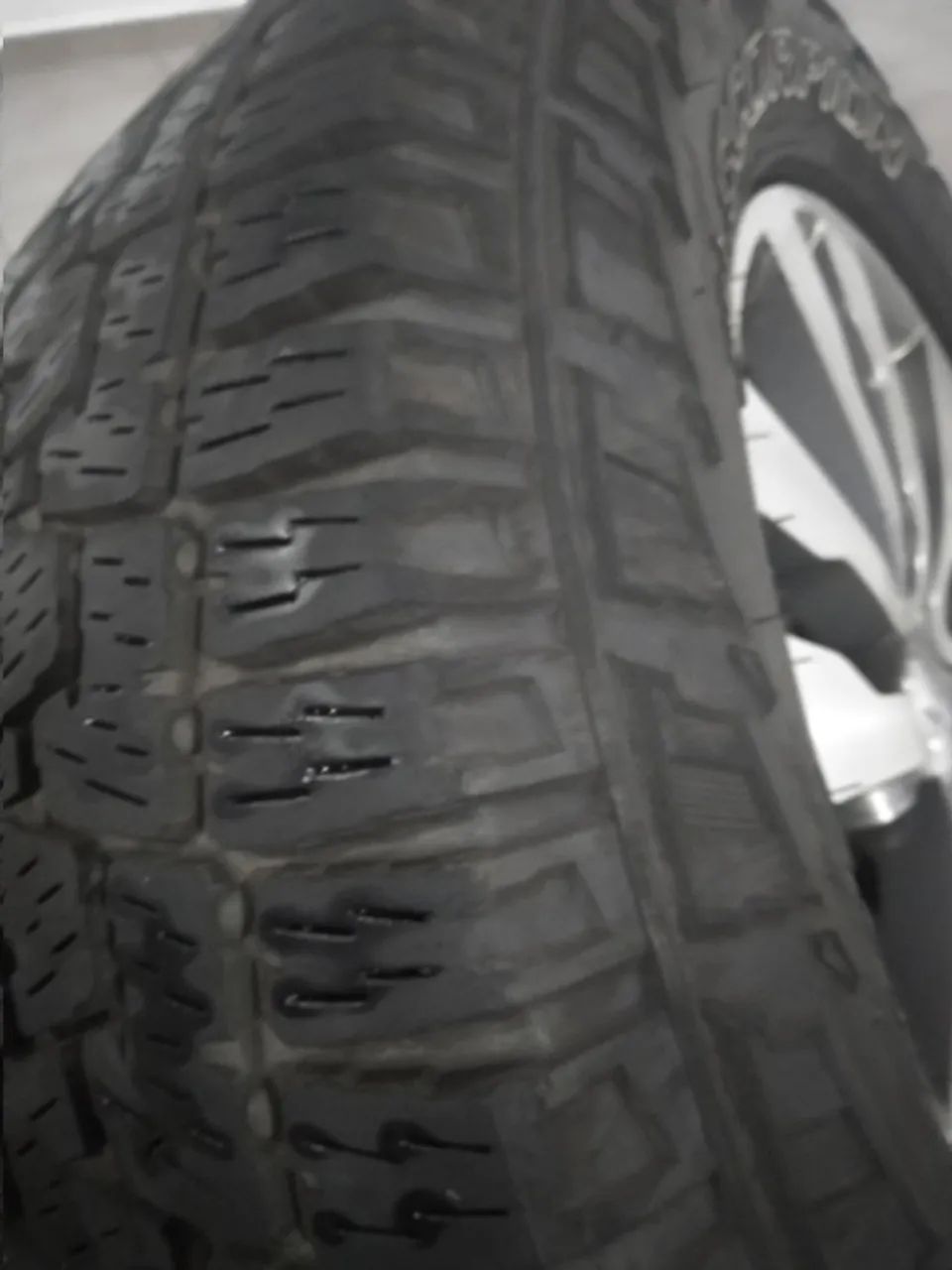 Rodas aro 17 6x139 original Pajero Dakar 2018 com pneus 80% Pirelli Scorpion Plus 265x65 R - Foto 4