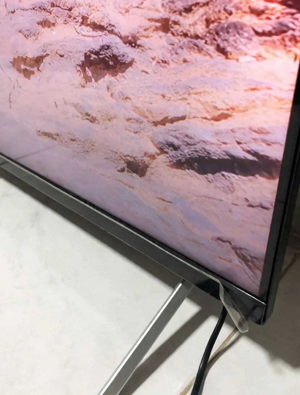 Tv smart 50P Philips - com detalhe  - Foto 3