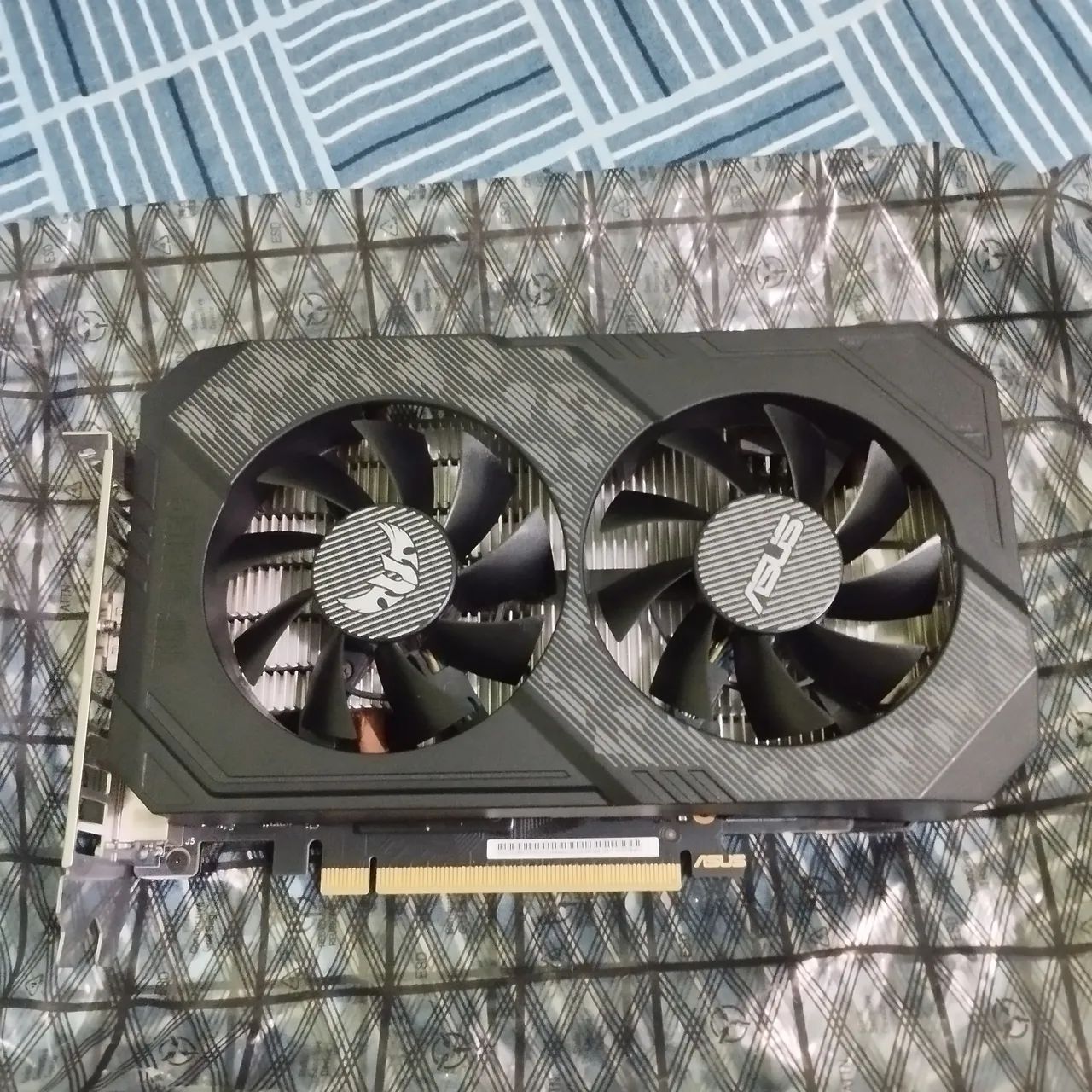 Placa de video GTX 1660 ti