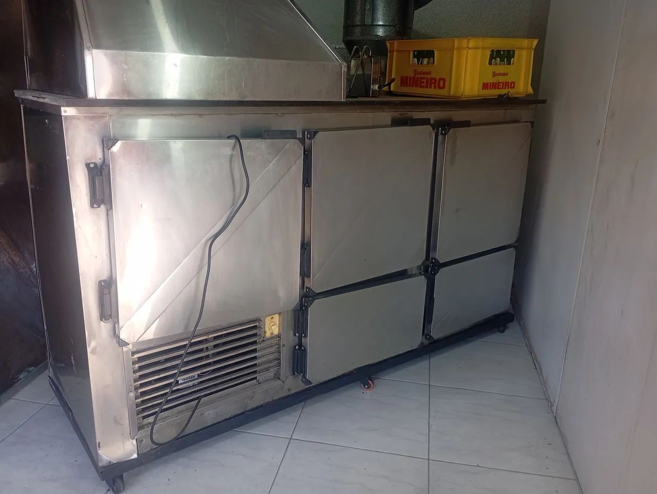 Vende-se material para lanchonete 