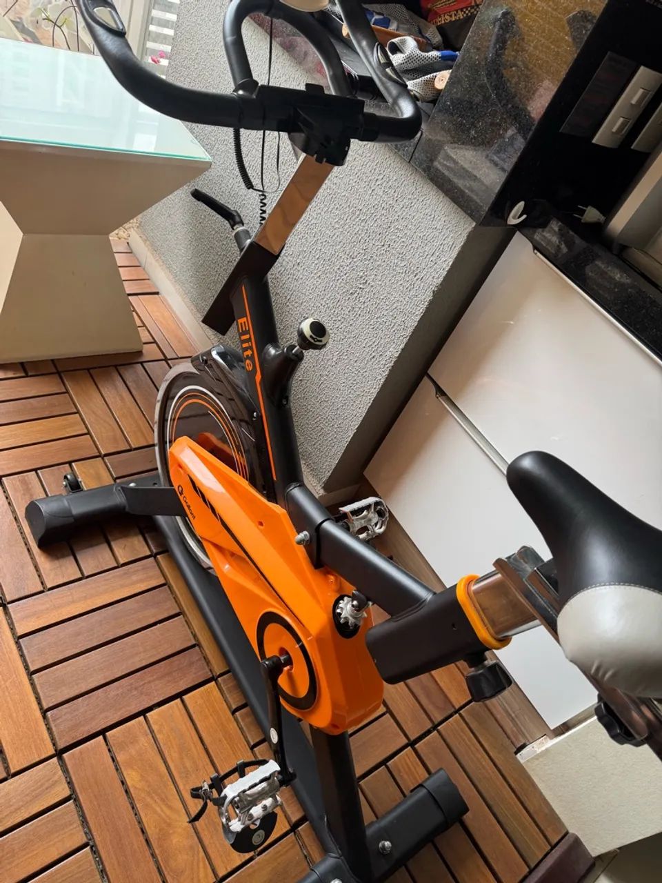 Bicicleta Spinning pouco uso praticamente nova  - Foto 4