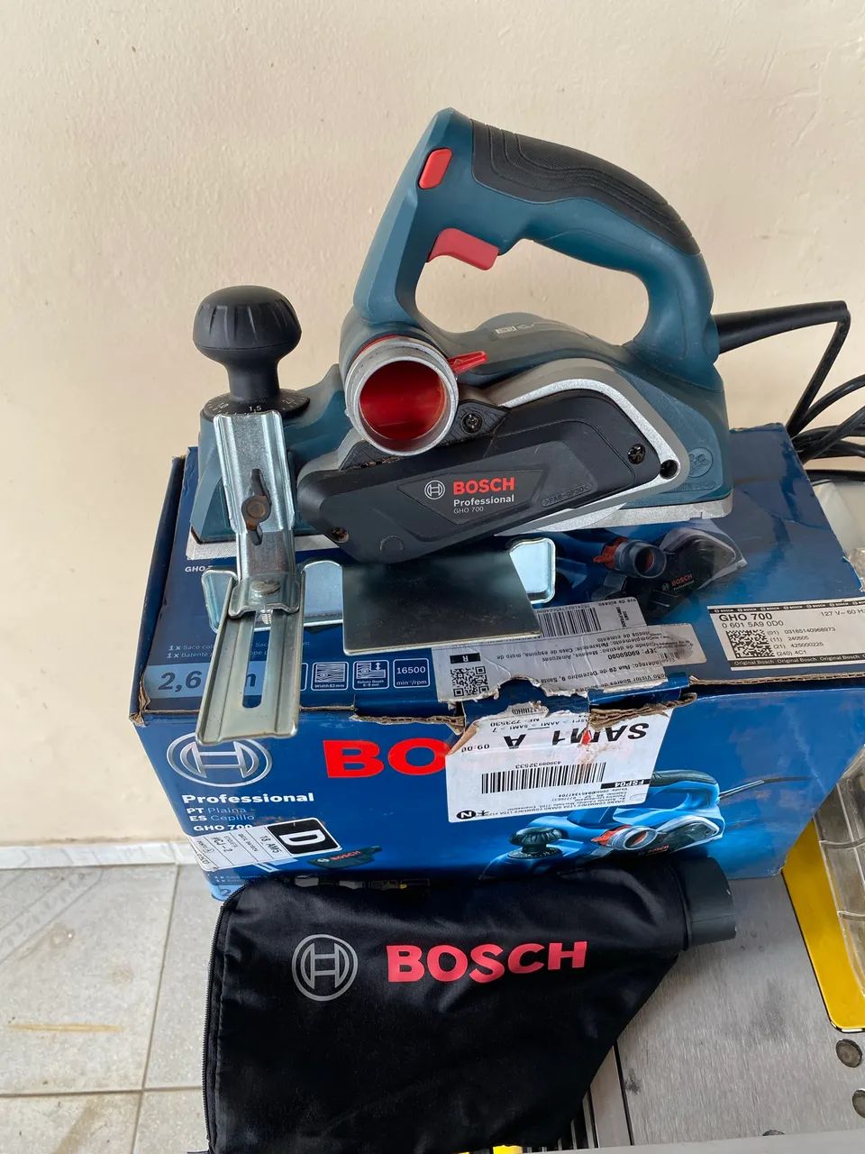 Serra de bancada vonder + plaina elétrica Bosch  - Foto 2