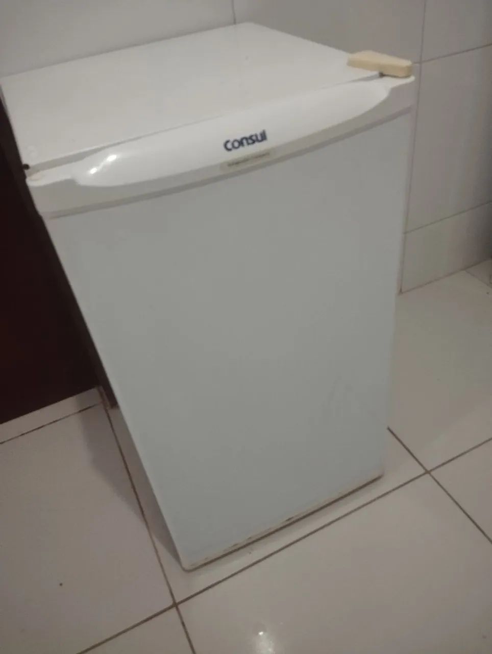 Vendo e troco refrigerador compacto cônsul  - Foto 3