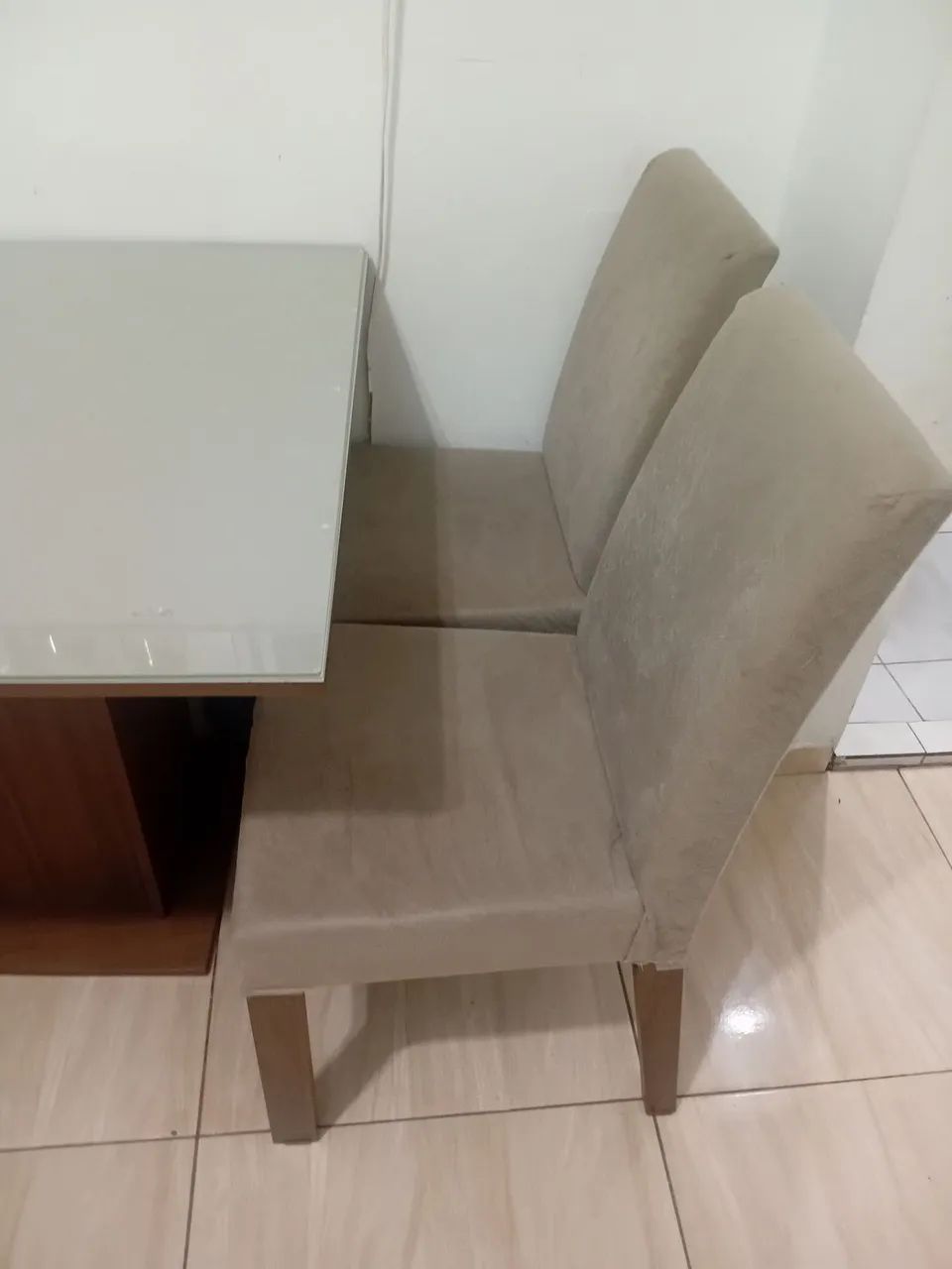 Mesa 4 cadeiras