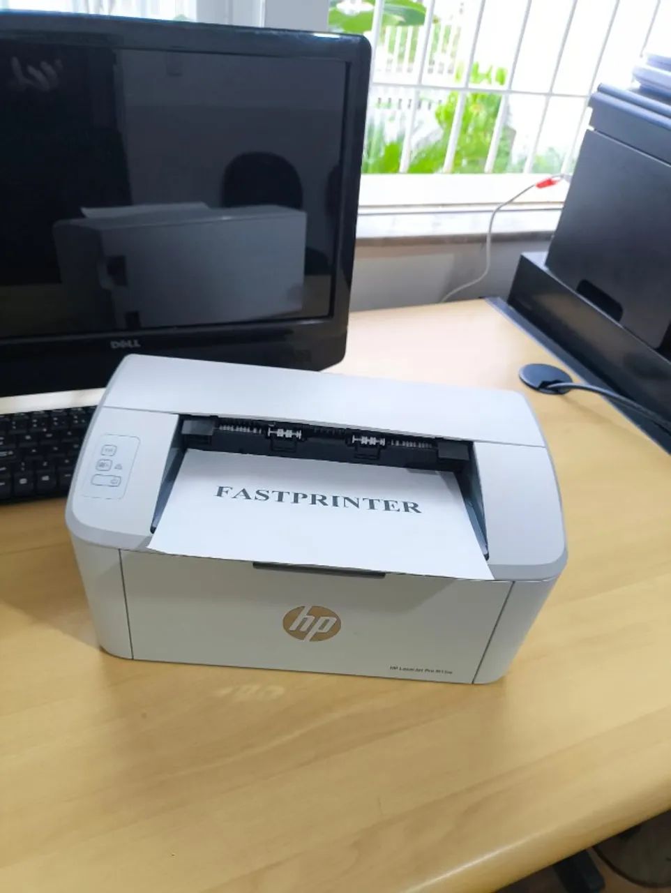Impressora HP laser wifi LaserJet Pro M15w - Foto 4