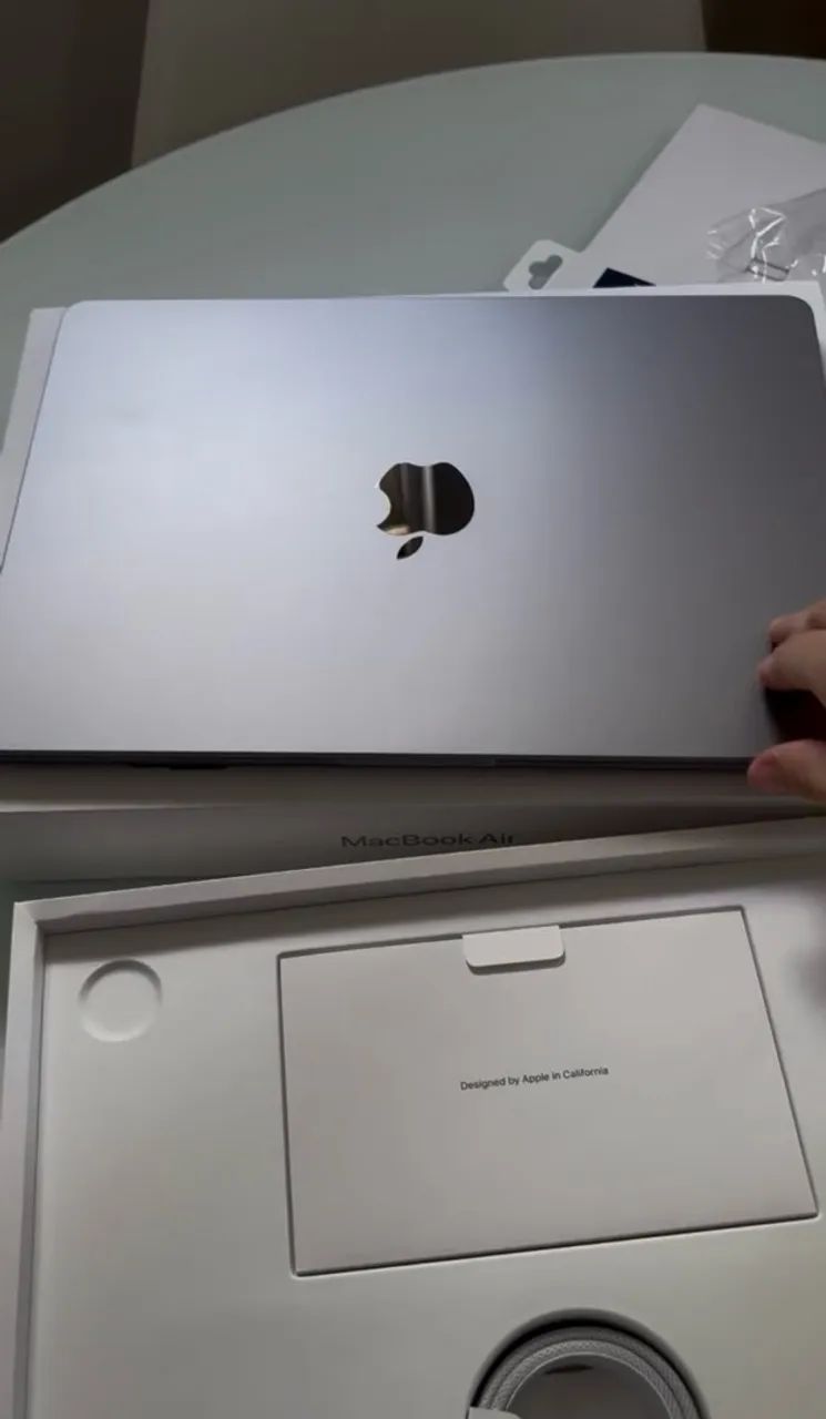 MacBook Air M2 2022  - Foto 3