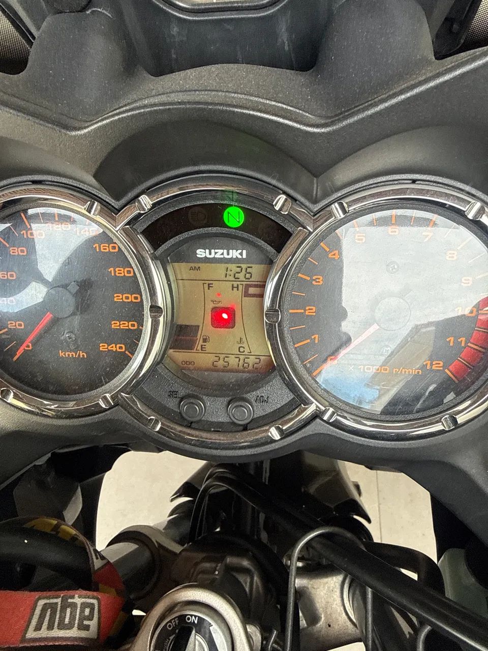 Suzuki DL1000 V-Strom 2009 - Foto 4