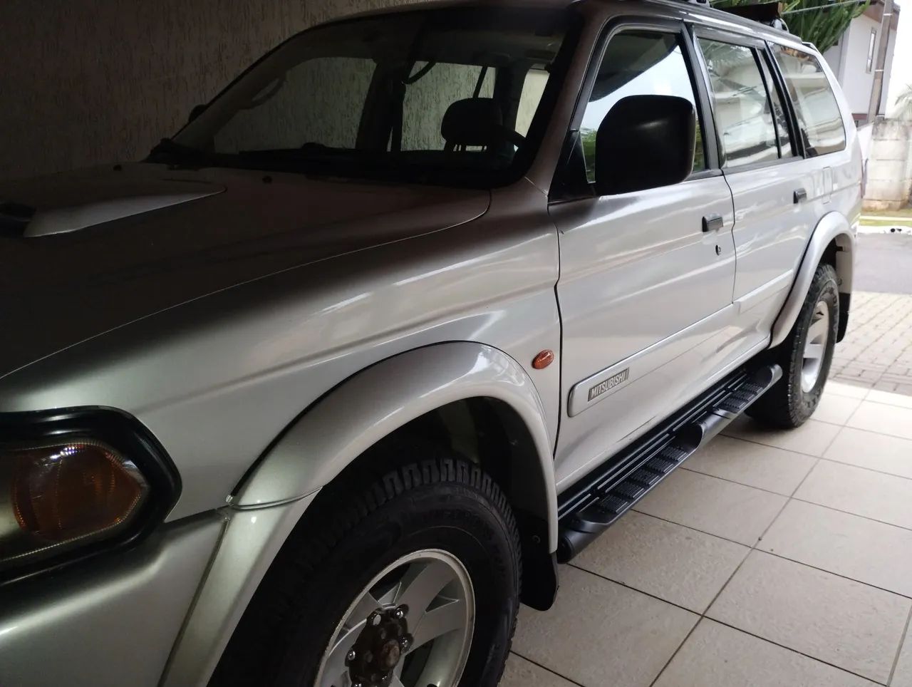 Mitsubishi Pajero Sport HPE 2.4 4X4 Diesel Aut. 2002