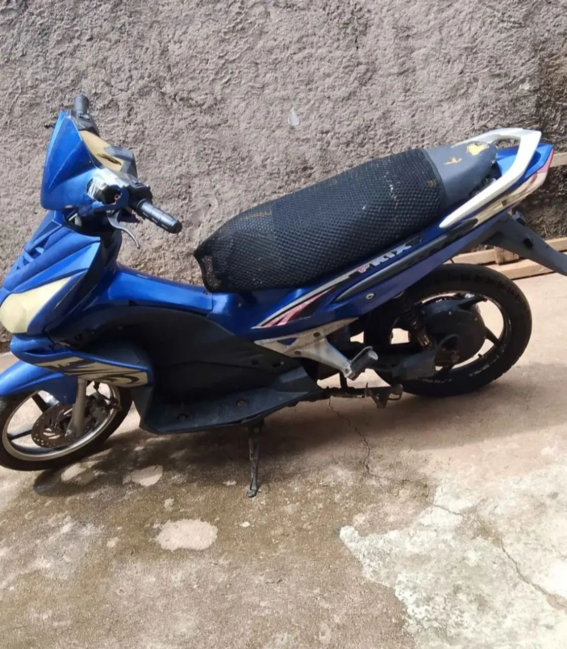 Moto elétrica com defeito